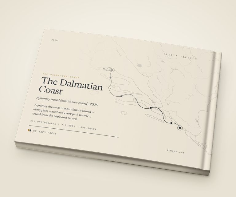 Fine line &mdash; an A5 landscape Travel Book back cover, the route drawn from a real trip's record